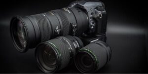 How Do I Choose Between Prime and Zoom Lenses?
